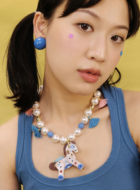 BOMBCACA玩具屋系列 心爱的木马 原创童趣感夸张大珍珠吊坠项链