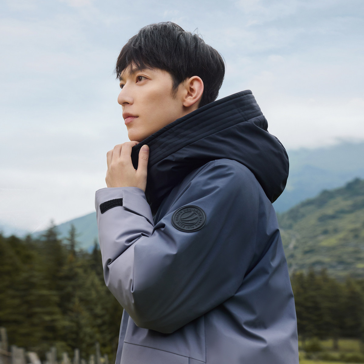 波司登2024冬季中长户外防风防泼水男女情侣亲子休闲羽绒服