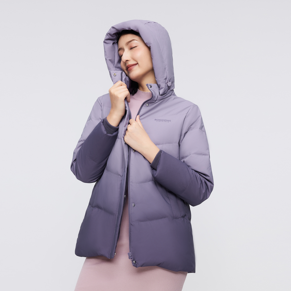 波司登羽绒服女冬2023休闲时尚百搭短款保暖厚外套B30145128B