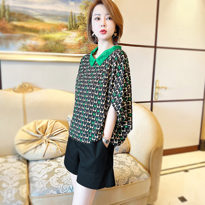 大码雪纺衫女夏装别致漂亮显瘦字母 qiubi服饰衬衫