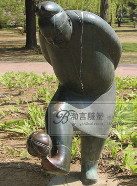 玻璃钢仿铜运动人物小孩踢足球像