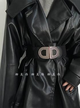 复古黑色腰带配皮衣西装大衣