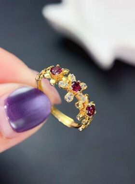 甜美可调镁铝石榴石925银戒指