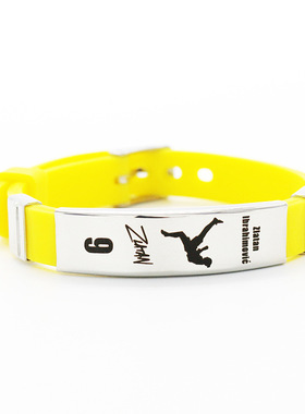 足球明星伊布可调节大小表带硅胶手镯环圈激光雕刻金属扣运动腕带