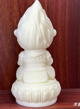 象牙果孙悟空斗战胜佛卡通齐天大圣生肖猴灵猴摆件车载办公茶宠