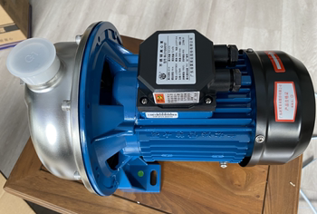 ປັ໊ມນ້ໍາ Lingxiao BLC120/075T ສະແຕນເລດ stamping centrifugal pump floor pressure pump food processing water treatment