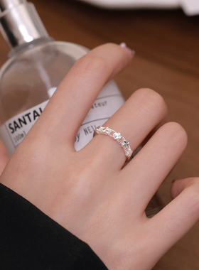 Z小姐999足银四叶草戒指