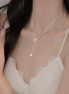 Z小姐极简方块纹理Y字项链