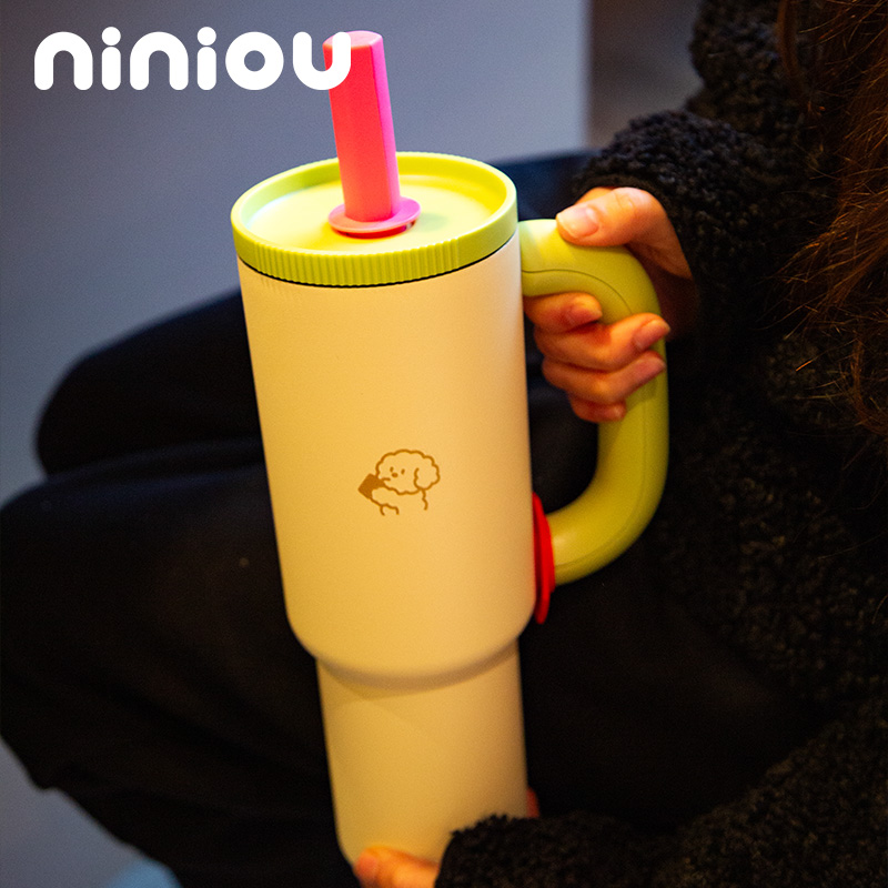 niniou周边丨拼接积木巨无霸保温保冷杯大容量车载礼物冰霸吸管杯 - 图2
