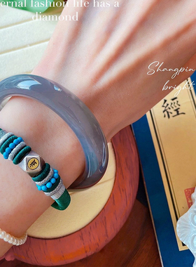 气质经典款玉手镯清透玉镯子送礼