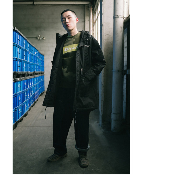 DICKIES ເສື້ອກິລາຝ້າຍທີ່ມີຂົນອ່ອນໆທີ່ມີຄວາມຍາວກາງ