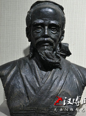 古代名医雕像华佗玻璃养老院铸铜