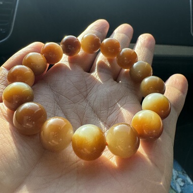 新疆和田玉糖玉手链12mm且末金山红糖糖白手串料细色艳男女礼物