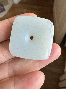 新疆和田玉点墨青花方扣吊坠且末无结构油膏料男女古风挂件玉坠