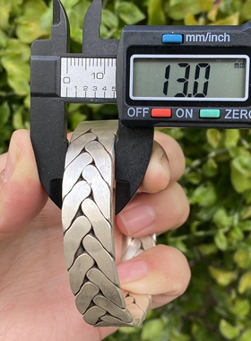 〓老手工〓纯手工打造老银手镯 少数民族老手工银饰 纽丝老银手镯