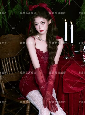 2026新款影楼红色圣诞节连衣裙氛围感纯欲风个人艺术照写真服装