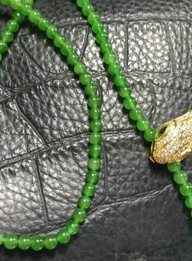强烈推荐和田碧玉俄料七号矿阳绿项链色泽浓郁细腻油润过灯无染色
