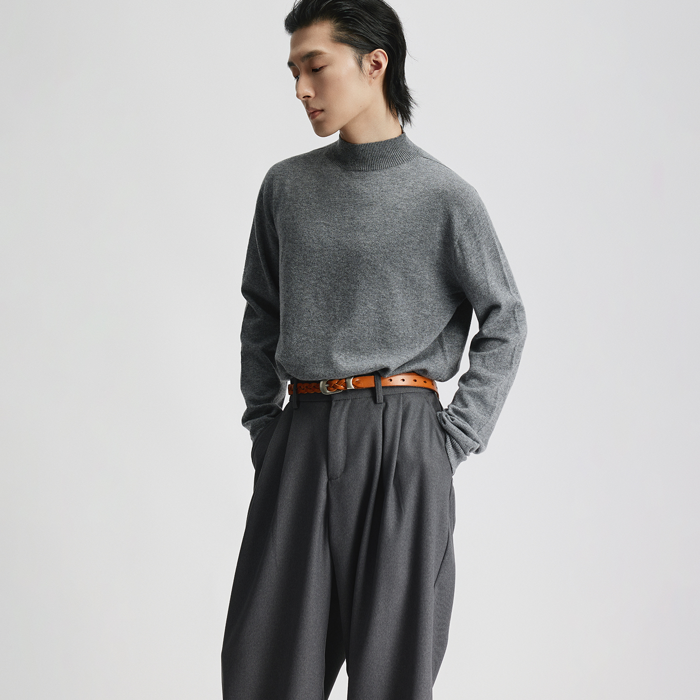 三木公白 简约半高领羊毛针织衫男宽松 垂坠保暖高级感毛衣打底衫 - 图2