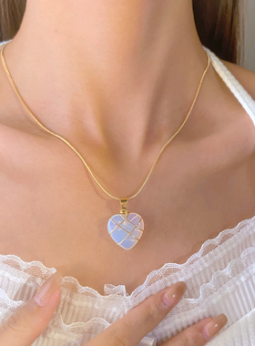 Girl Pink Necklace Cute Heart shaped Clavicular chain 女项链