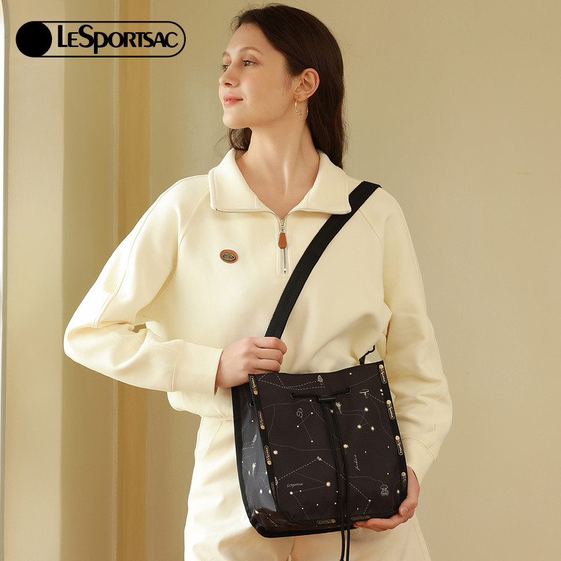 LeSportsac乐播诗新款TRENDY潮流小众印花抽绳斜挎包双肩包背包,淘宝优惠券,粉丝福利购,淘宝优惠卷