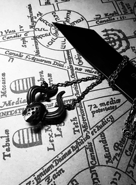 渡鸦专属手工混沌军团头盔银吊坠