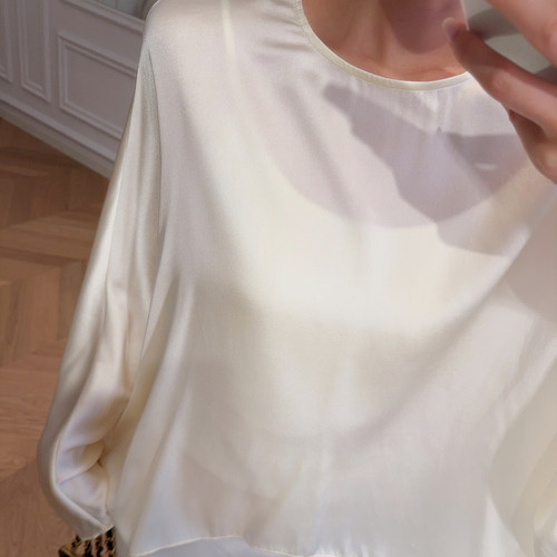 嫚渡小众简约时尚轻奢气质显瘦秋季性感法式复古长款纯色长袖套装 - 图2