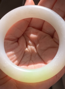 和田玉俏色意境镯套装翠青烟紫双色飘雪花棉手镯怀古扣镯子玉镯55