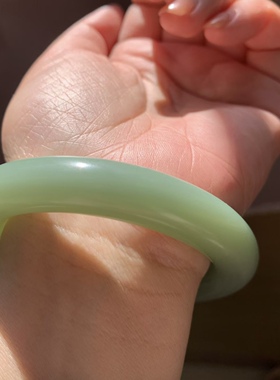 毕业级别高货和田玉碧玉粉青瓷白无结构圆条镯碧玉粗圆条肥圆条55