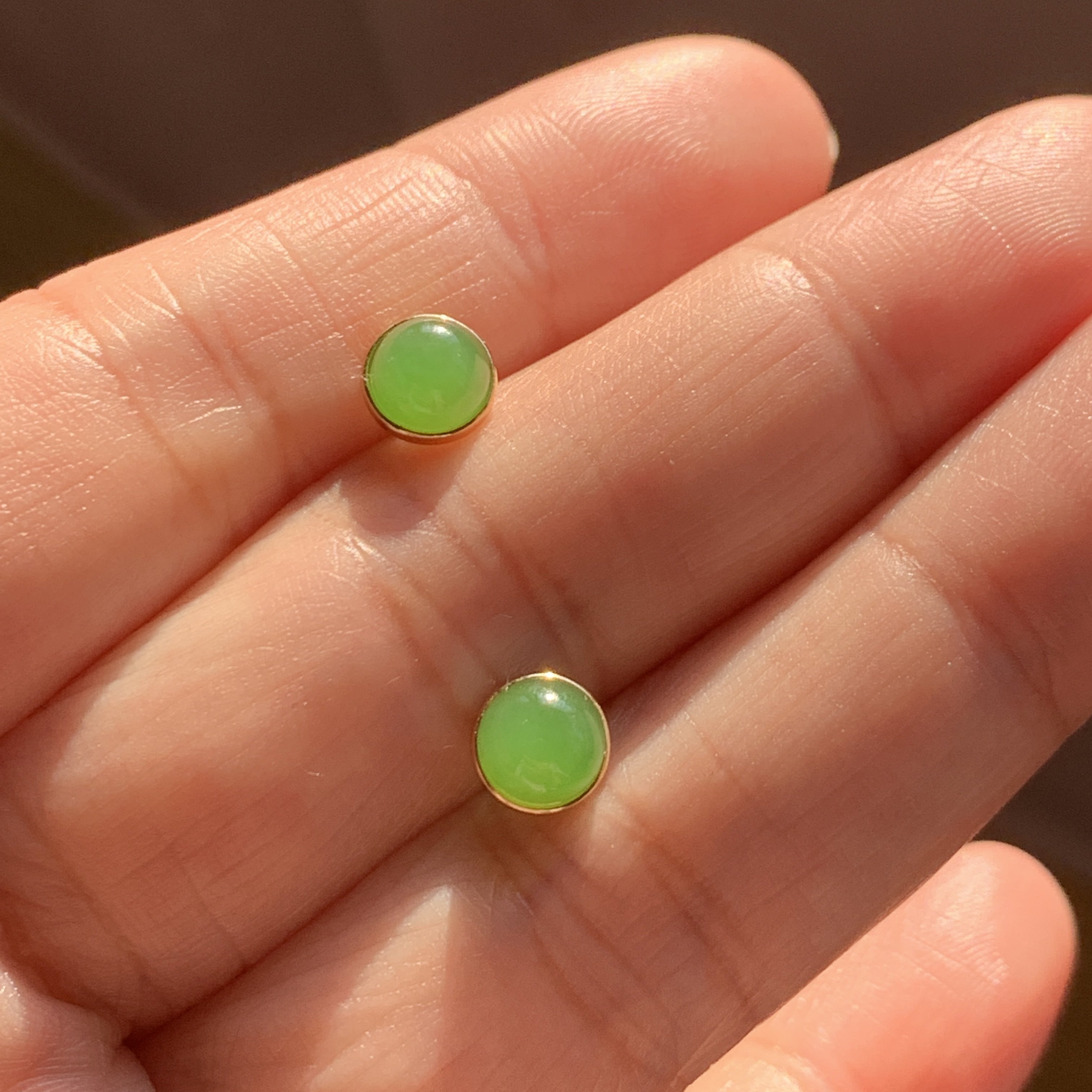 和田玉碧玉苹果绿耳钉乌兰乌德苹果绿圆面耳钉耳饰耳环18k金6mm,淘宝优惠券,粉丝福利购,淘宝优惠卷