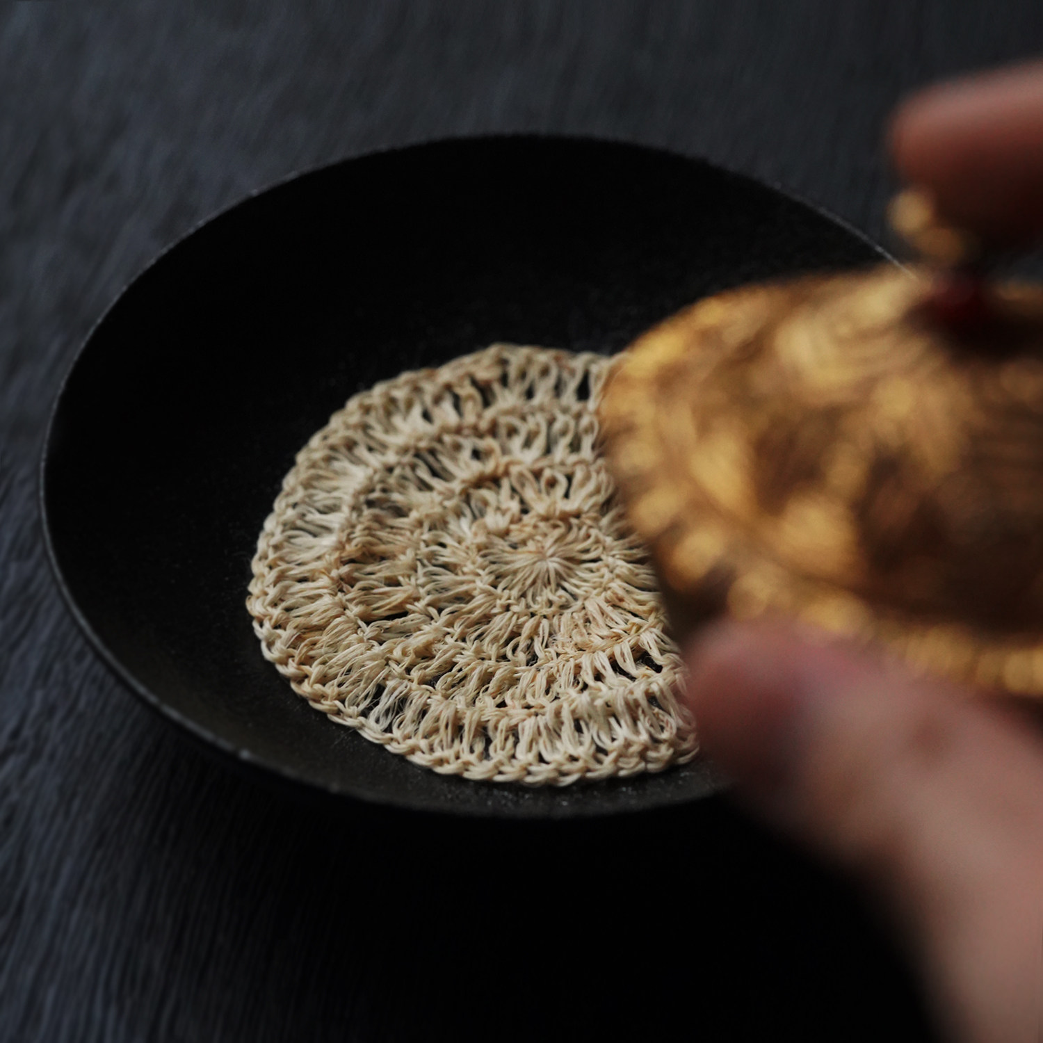 漱繁 茶染火麻茶垫 手作养壶垫 手工钩织 杯垫吸水垫可养隔热垫,淘宝优惠券,粉丝福利购,淘宝优惠卷