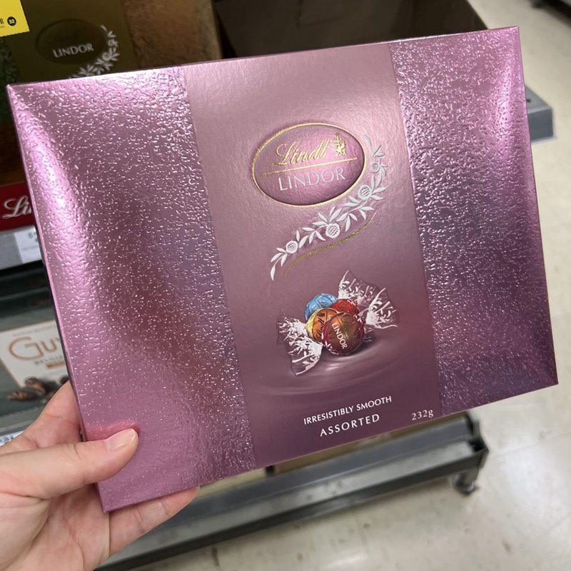 Lindt Lindor Pink Assorted Gift Box 232g瑞士莲巧克力混合澳洲 - 图0