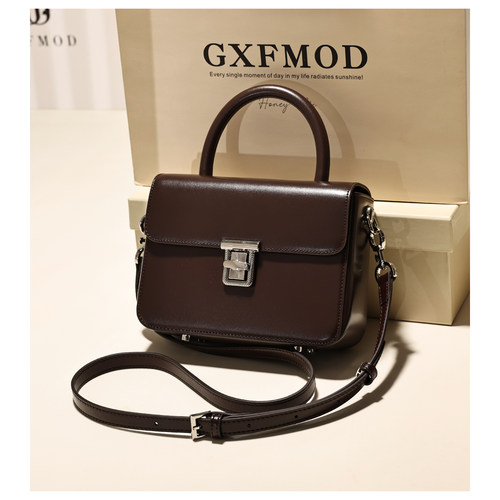 GXFMOD小众品牌2026新款真皮气质时尚高级手提包女春季复古斜挎包 - 图2