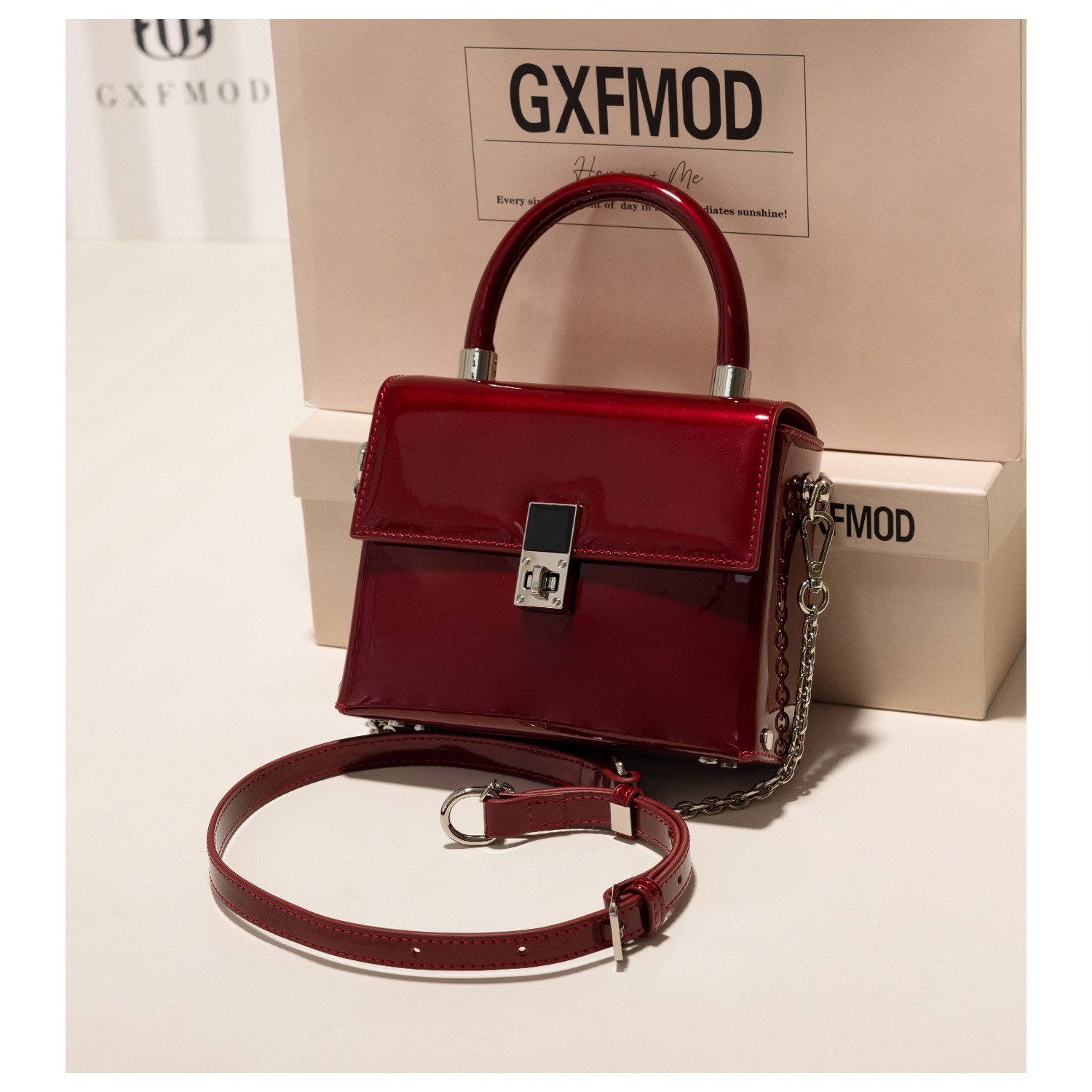 GXFMOD高级质感红色牛皮包2025新款手提小方包潮流斜挎结婚新娘包,淘宝优惠券,粉丝福利购,淘宝优惠卷