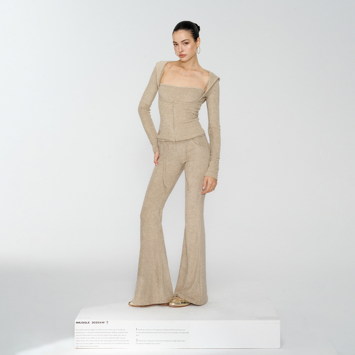 4muggle“白女美学”万圣节毛巾绒三件套恶魔角卫衣吊带微喇长裤,淘宝优惠券,粉丝福利购,淘宝优惠卷