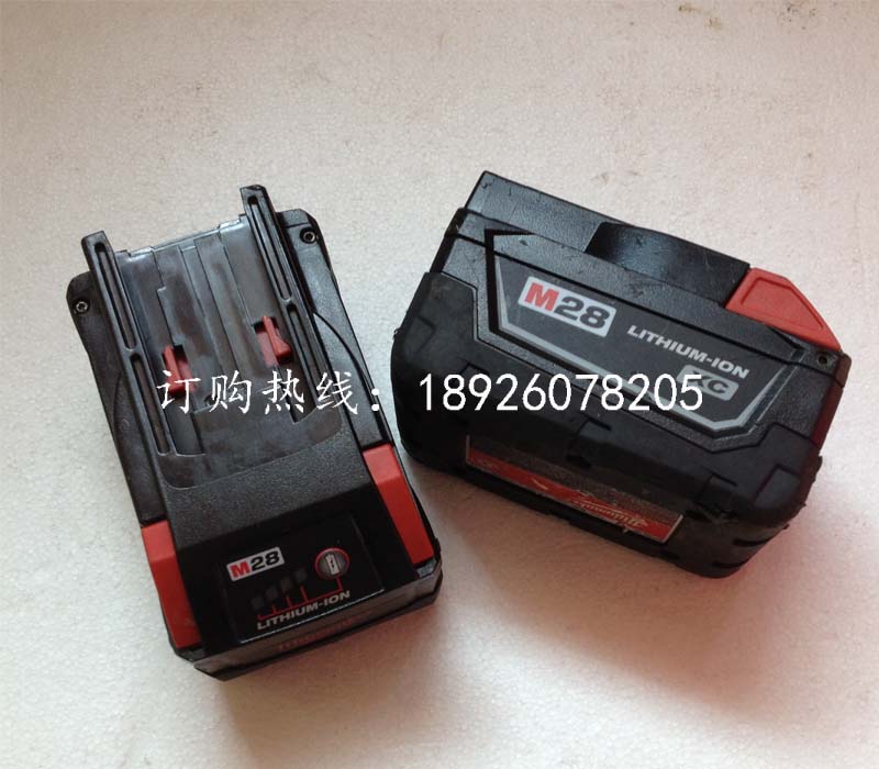 美国原装二手米沃奇Milwaukee 28V/76W/66W锂电池M28 Lithium-Ion