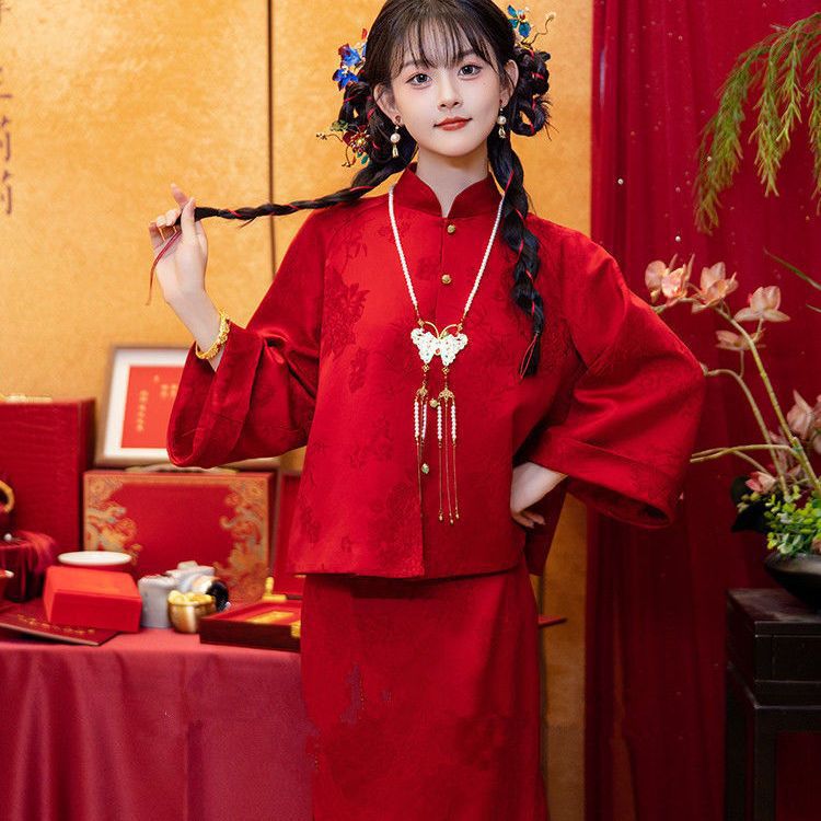 2025年秋冬季新娘敬酒服新中式旗袍晨袍红色订婚礼服裙两件套回门 - 图3