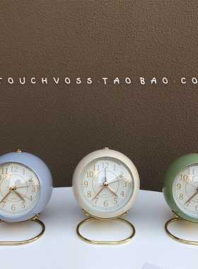 TOUCHVOSS复古圆形石英小闹钟呆小夜灯ins桌面摆件咖啡厅民宿装饰