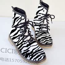 Zebra Stripes Banana Pattern Martin Boots Hand Painted Shoes Hand-made Custom Couple Shoes CICI Manufacturing