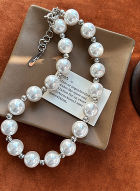 小众个性复古珍珠锁骨链大颗珍珠高级感轻奢氛围感百搭串珠项链女