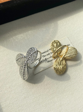 25年新法式凹凸表面树叶子三叶女开口戒指小众冷淡风植物指环女