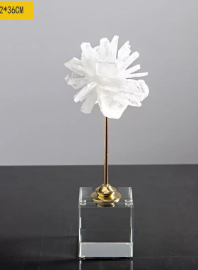 轻奢风白色样板间玄关书房工艺品