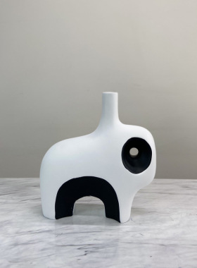 现代简约黑白描黑花器摆件客厅书房样板间书柜米兰时尚轻装饰品