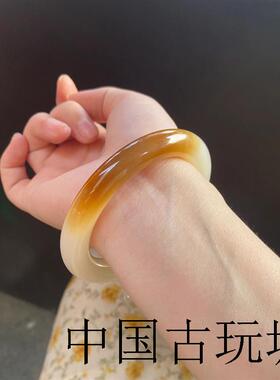 新疆高端和田玉糖料白玉手镯女扁条高端俏色羊脂玉金丝玉石镯精品