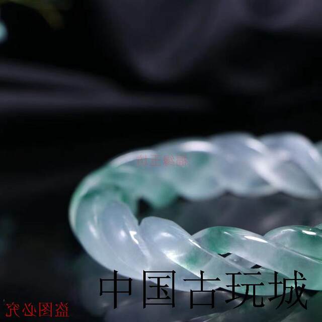 New high-end jade perfect high ice floating flower bracelet engraved twist transfer bracelet for women as a gift for mom