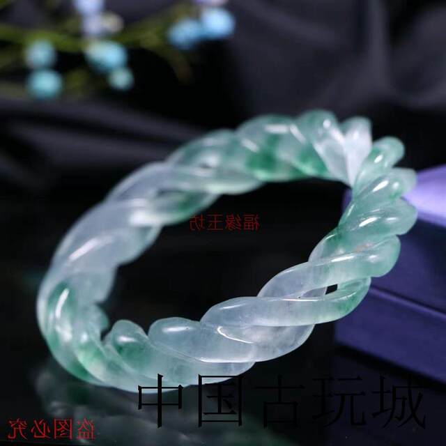 New high-end jade perfect high ice floating flower bracelet engraved twist transfer bracelet for women as a gift for mom