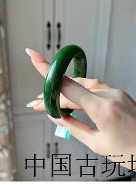 新疆菠菜绿和田玉手镯碧玉青海料晴水扁条玉镯子年轻款少女贵妃镯