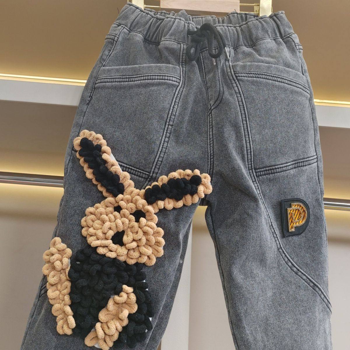 2025新款牛仔裤女秋冬兔子宽松直筒哈伦洋气小脚裤加绒,淘宝优惠券,粉丝福利购,淘宝优惠卷