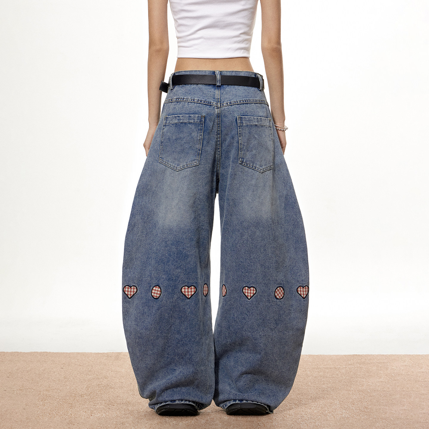 梁拌泡菜美式复古爱心挂饰牛仔裤男女休闲宽松休闲百搭阔腿裤,淘宝优惠券,粉丝福利购,淘宝优惠卷