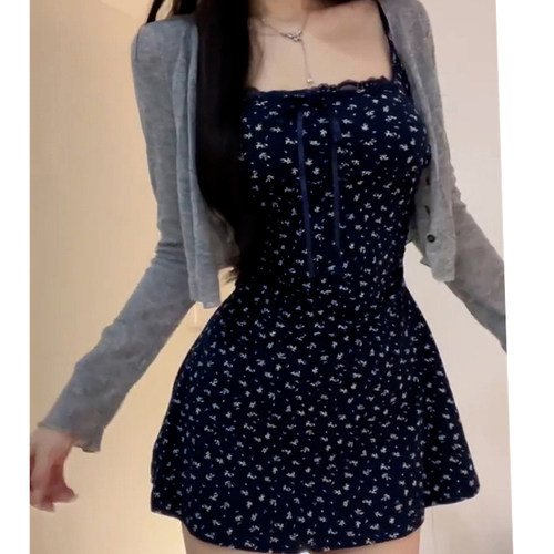 法式蓝色碎花吊带连衣裙女春季2025新款小个子海边度假高级感短裙 - 图3
