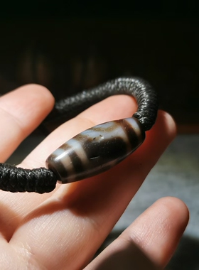 12007【藏传老一台两眼天珠手编手链】